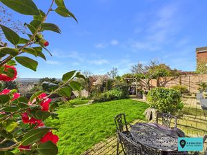 Garden - click for photo gallery